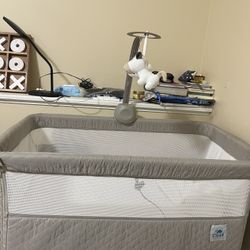 Bassinet Bedside 