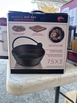 Parini Noodle Hot Pot