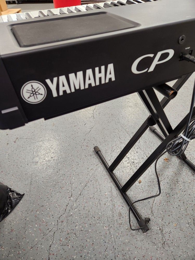 Yamaha CP300