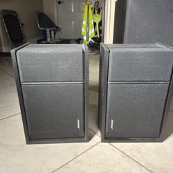 BOSE ® SPEAKER 201 • SERIES III