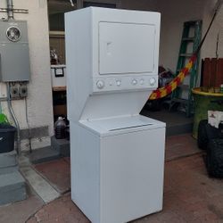 Stackable Washer Gas Dryer 