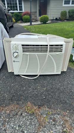 Maytag 5,000 btu air conditioner