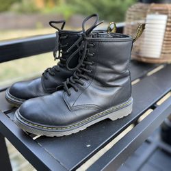 Dr.Martens 1460 Boot, Women’s 5