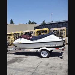 2000 Yamaha jet ski good condition 