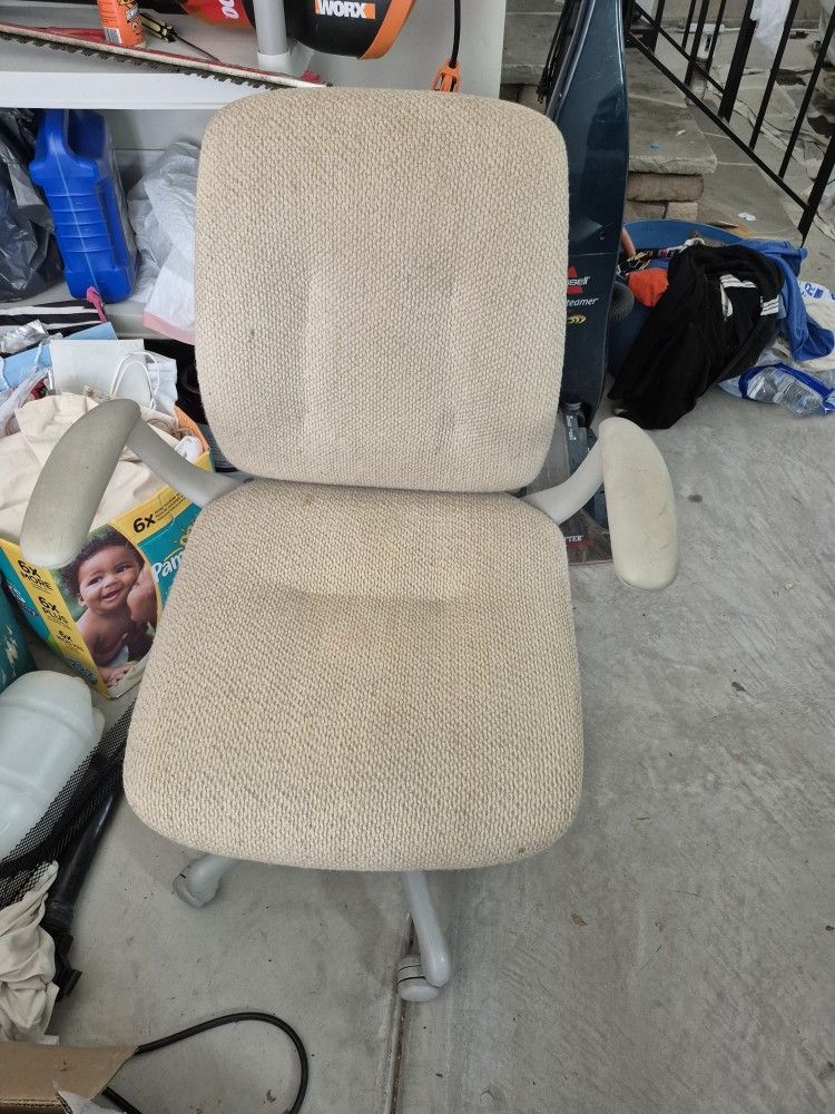 Office Chair 20$