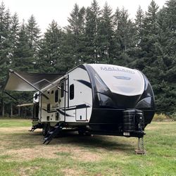 *** Very Nice 2021 Heartland-Mallard M32 RV Trailer ***