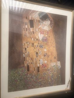 Gustav Klimt ‘The Kiss’ framed art print
