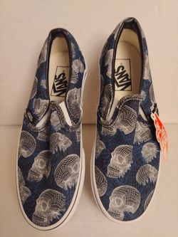 Vans slip on blue skulls size 5 men