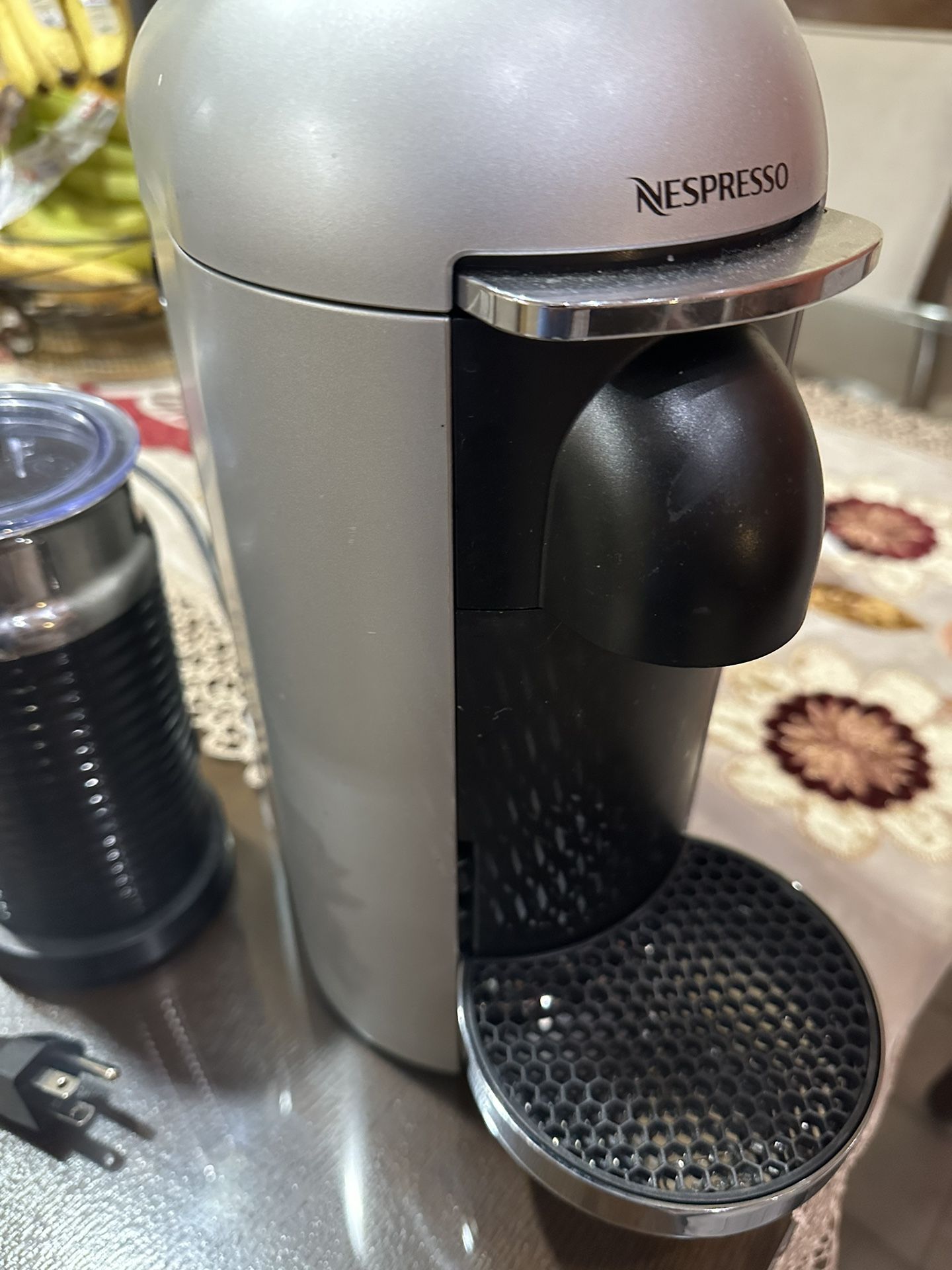 Nespresso Coffee Machine With Milk Froster