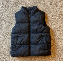 Old Navy Black Zip Up Puffer Vest Kids Children's Size M Medium 8 Top Warm shirt
