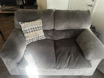 2 Seater Couch 