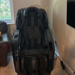 Kahuna HM 078 Massage Chair 