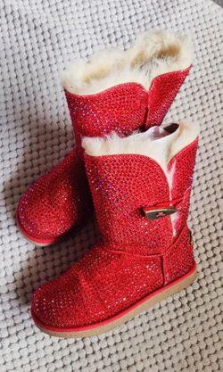 Girls "UGG  styled" red Fur warm Boots Size 2