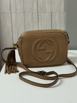 Gucci Authentic Italian Soho Disco Leather Crossbody Bag