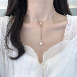 Charm Butterfly Necklace For Women Imitation Pearl Butterfly Pendant Clavicle Chain Choker Necklace 