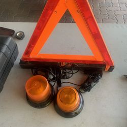 Reflectors And Emergent Light’s 