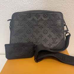 Louis Vuitton Duo Messenger Bag