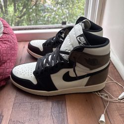 Jordan 1 Mochas 