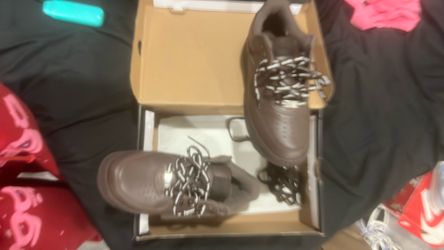 Supreme brown af1s size 8