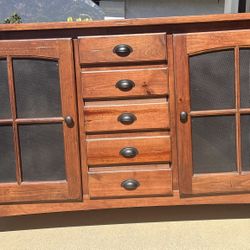 Console, TV Stand/Hutch