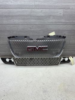 2007-2014 GMC Yukon DENALI Front Upper and Lower Grille
