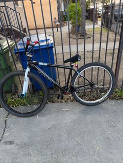 Throne Cycles The Goon