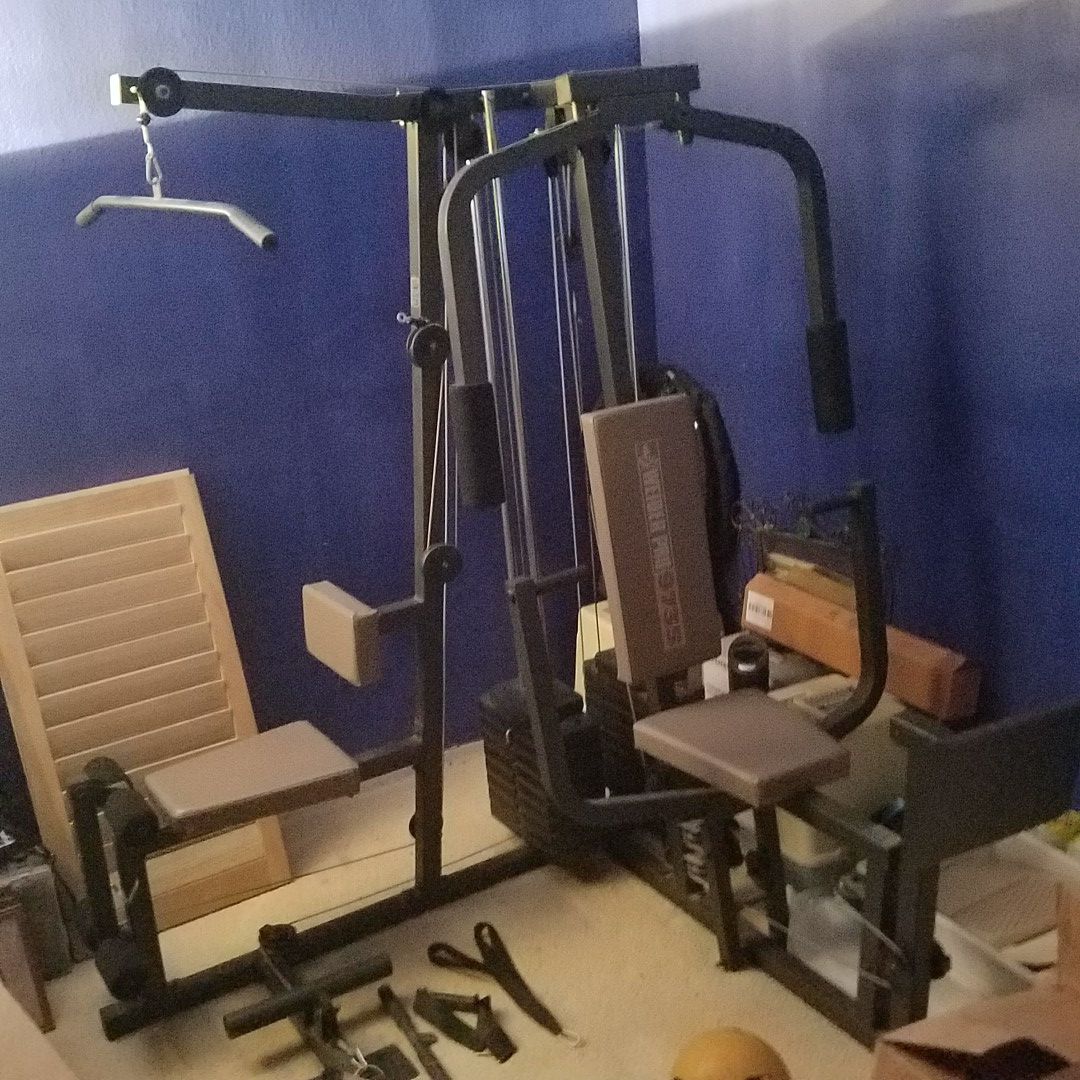 Home Gym Weider Pro Complete With Attachments