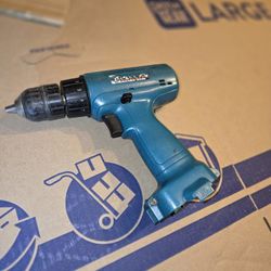 Makita 9.6v Drill