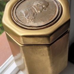  Cigar Box Golden Porcelain The Top Is a Metal Coin Of Napoleon Bonaparte Profile Probably Made In France
