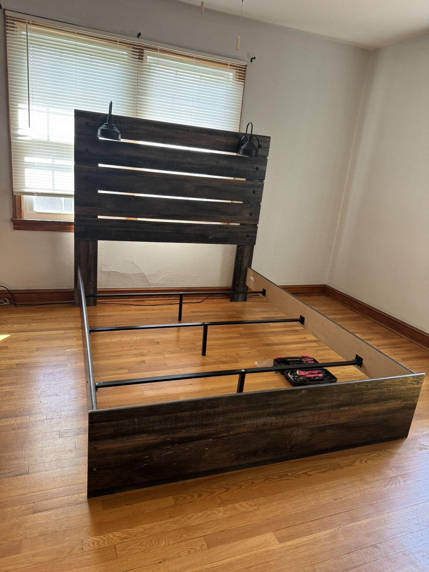Bed Set W/ Dresser & Side Table