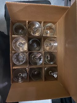 Glass cups
