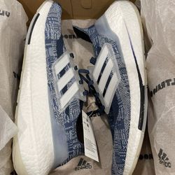 adidas gazelle silver green womens adidas ULTRABOOST 21 RUNNING SHOES main image 0
