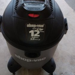 12 Gallon Wet and Dry Shop Vac