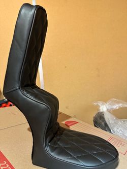 Bar Enterprises USA Custom Motorcycle Seat – Black Diamond Stitch – Harley Style