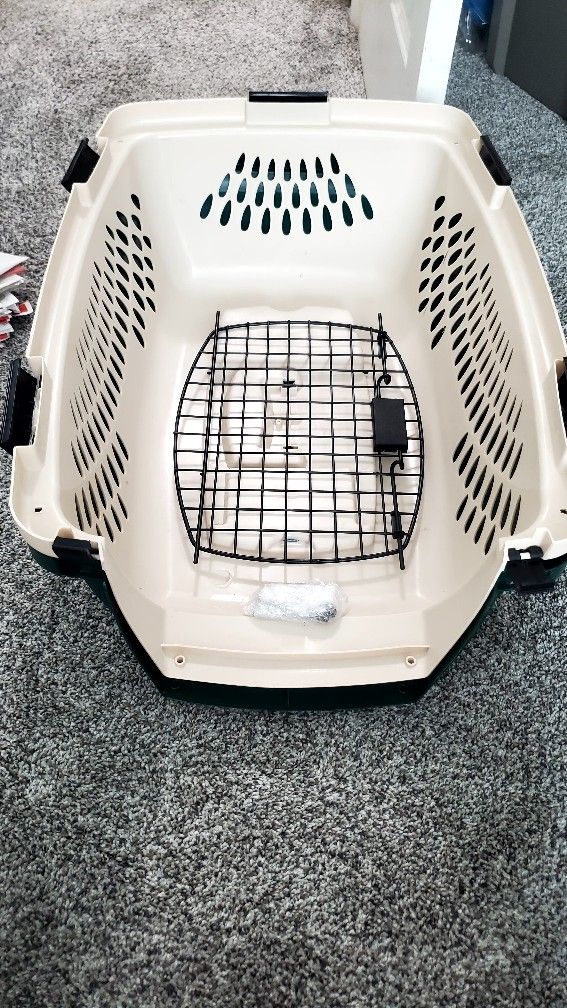 Petmate Ruffmaxx Kennel Pet Carrier & Crate 24" (1020 Lb) Dogs Or Cats