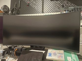 Samsung 40in G7 G75F Odyssey 5k2k didplay