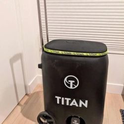 Titan Pickleball Machine