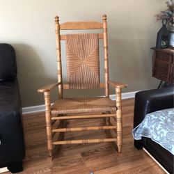 Rocking Chair 