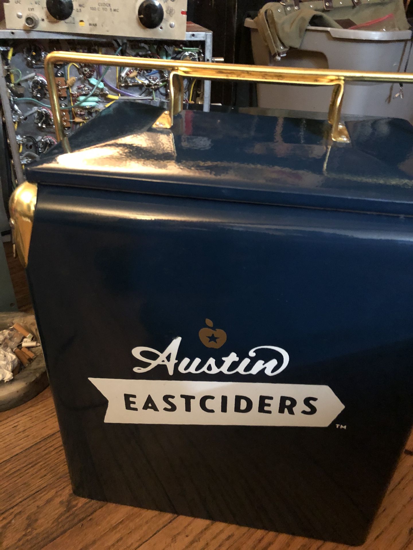 Vintage Style Metal ice Chest Cooler Yeti Eastciders Austin