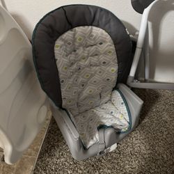 Infant/ toddler High Chair