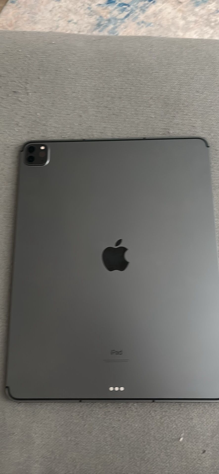 iPad Pro 12.9 Inch (5th Generation)