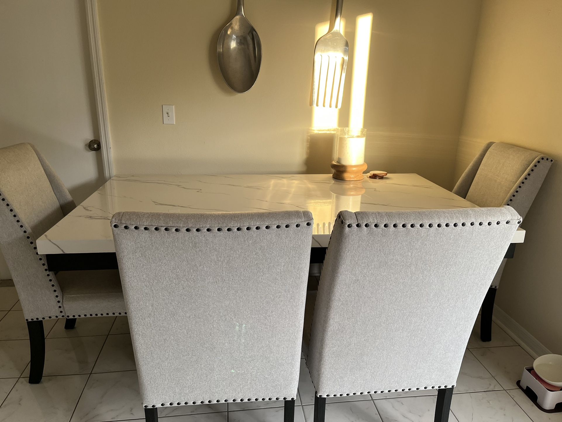 5 Month Old Dining Table And Seating For 6