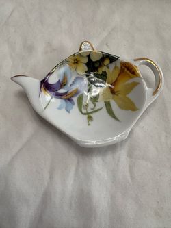 Porcelain Treasures Betty Platner Floral Tea Bag Holder