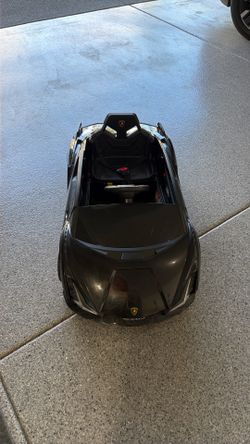 Battery Power Sports Car For Kids With Remote Controller