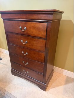 Dresser Cabinet