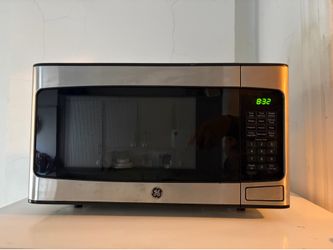 GE 950W Microwave