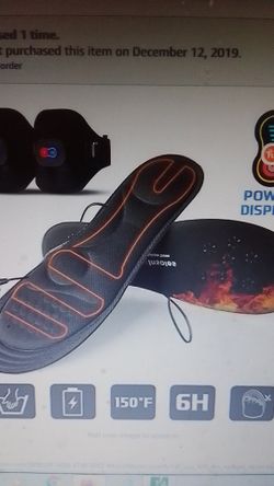 Heated insoles with power display