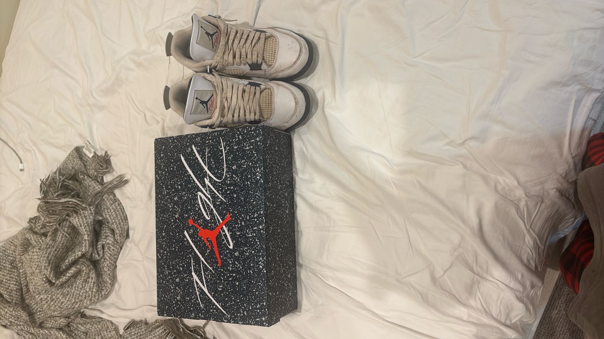 Jordan 4s Midnight Navy’s
