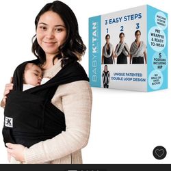 Baby K’tan Carrier in Black / Medium