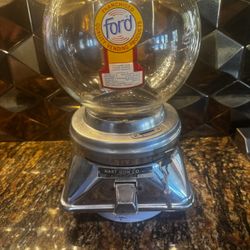 Hart Gum Co 1 Cent Gumball Machine 1950’s